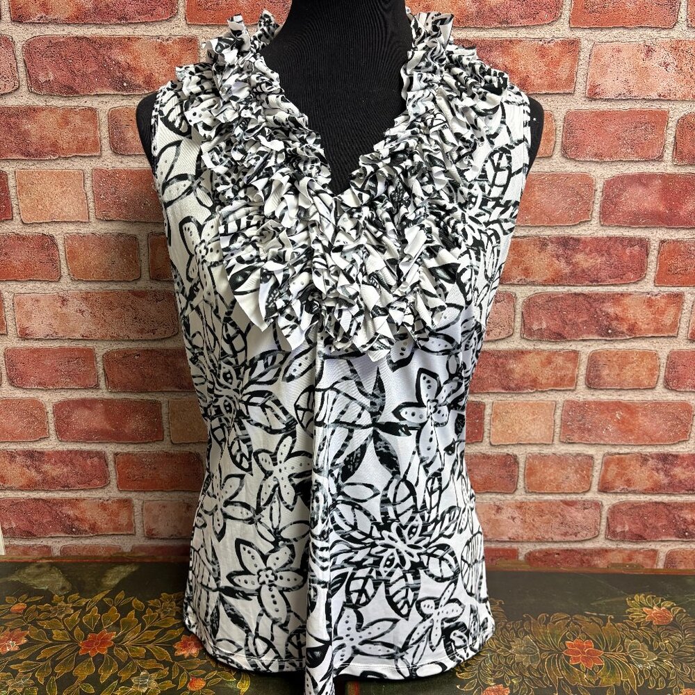 Milano Medium Vintage Ruffle Floral V-Neck Top
